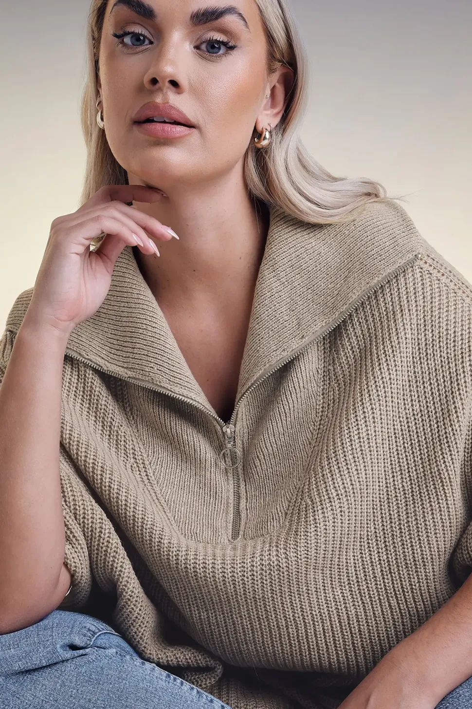 Quarter Zip Short Sleeve Jumper