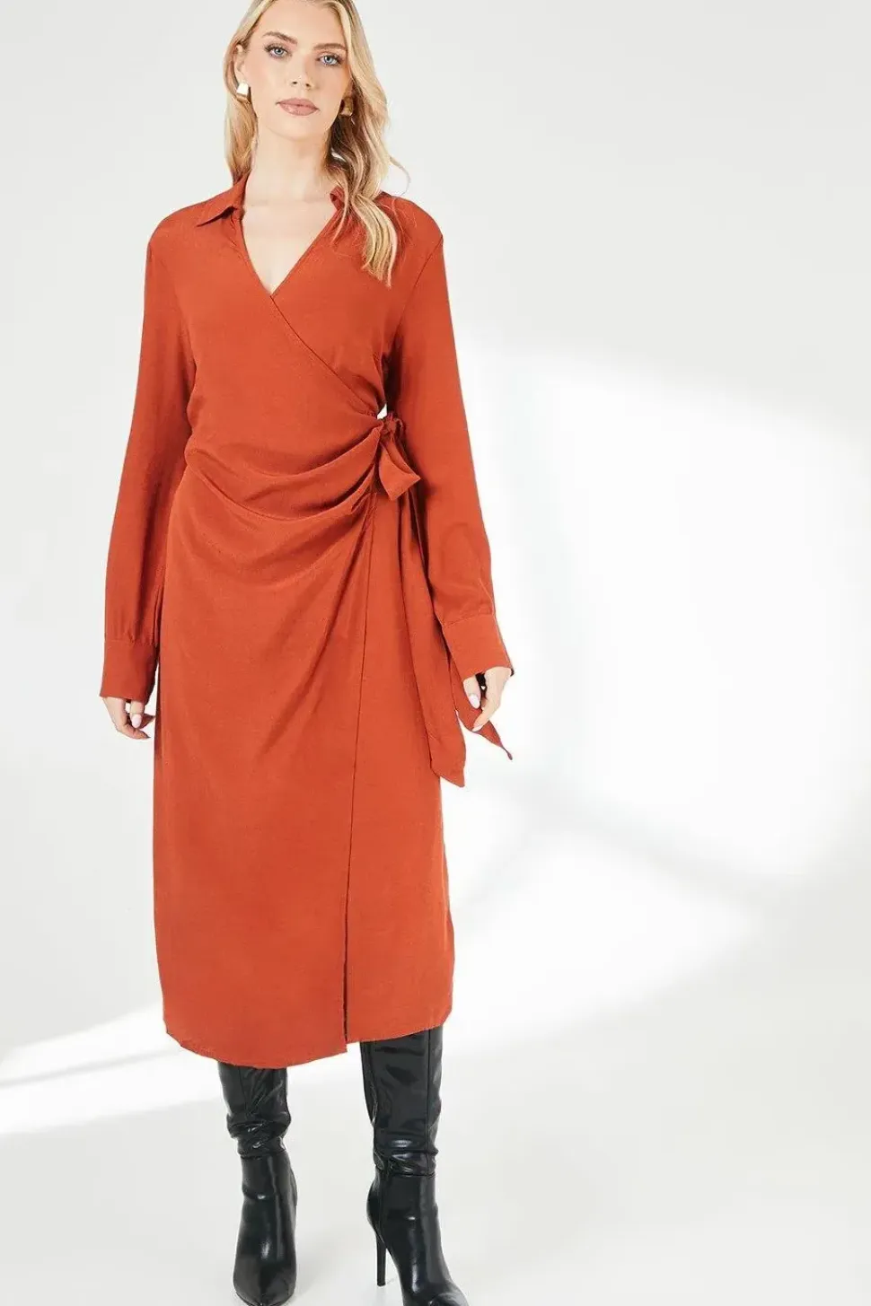 Red Belt Detail Collared Wrap Dress