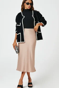 Relaxed Boucle Jacket In Black