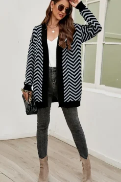 Relaxed Geometric Intarsia Cozy Soft Cardigan In Grey & Black