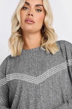 Ribbed Chevron Stud Jumper