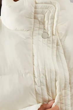 Ribbed Placket Puffer Coat