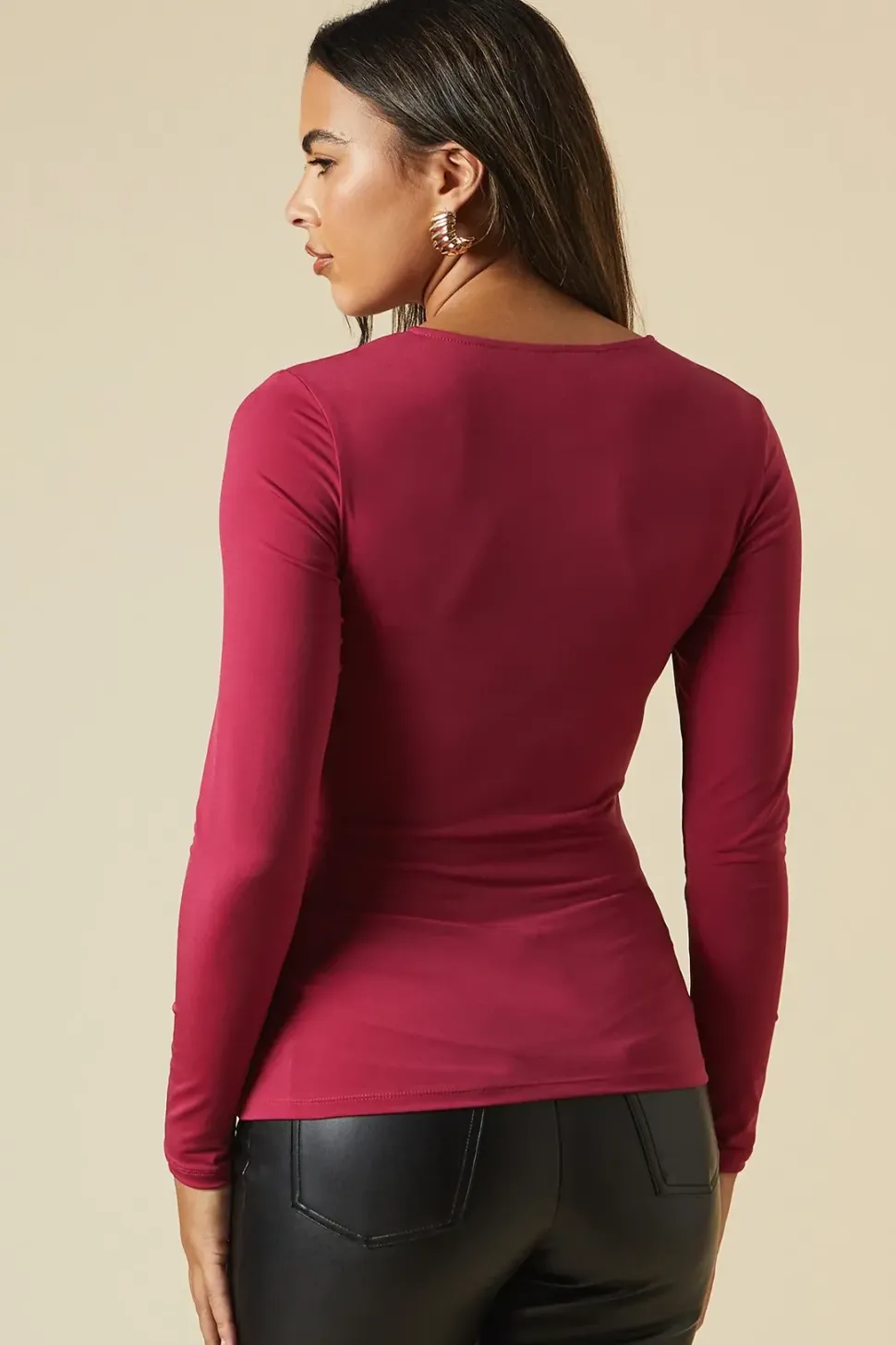 Ruched Body Long Sleeve Top
