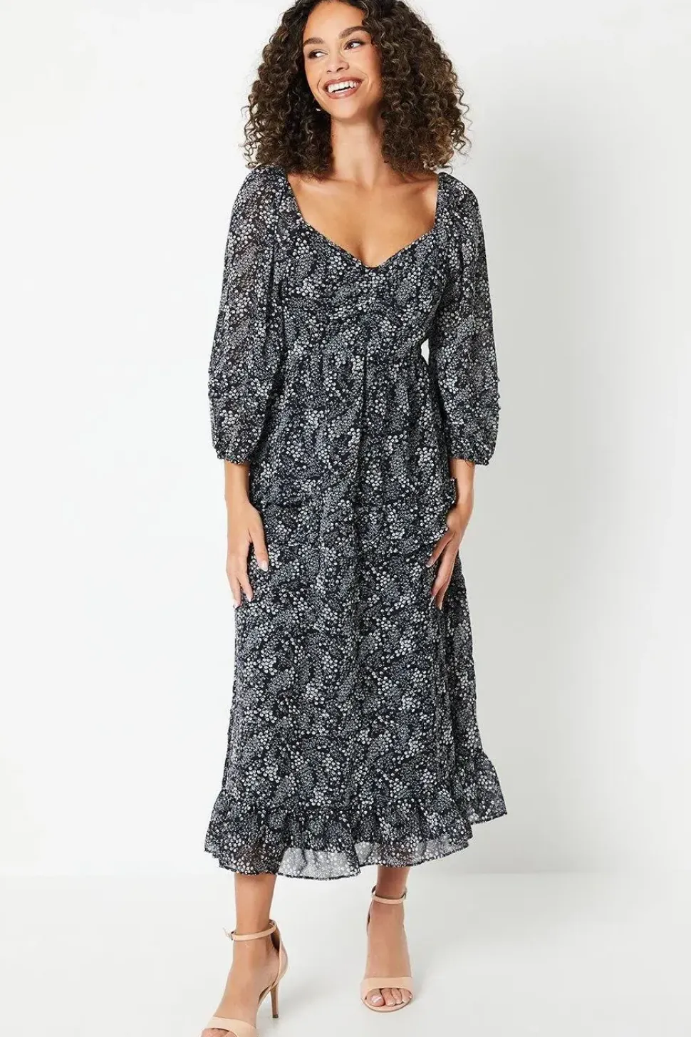 Ruffle Detail Sweetheart Chiffon Midi Dress