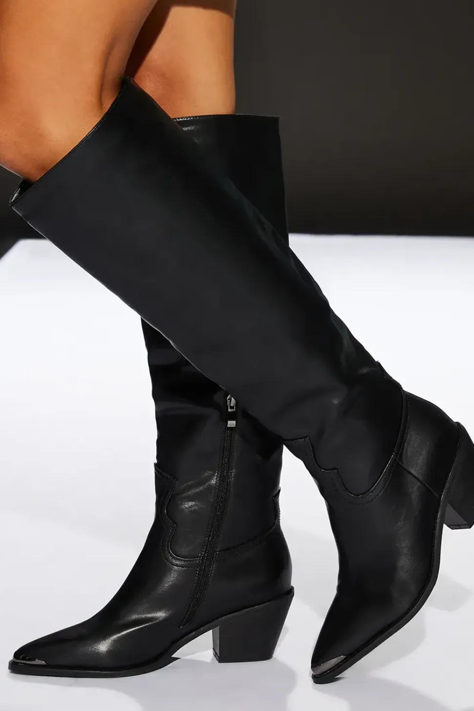 Runway 1.8.1.8 Knee-high Western Boots