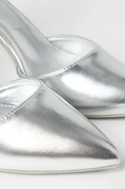 Saoirse Covered Buckle Open High Block Heel Court Shoes