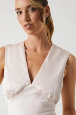 Satin Open Back Detail Maxi Bridesmaids Dress