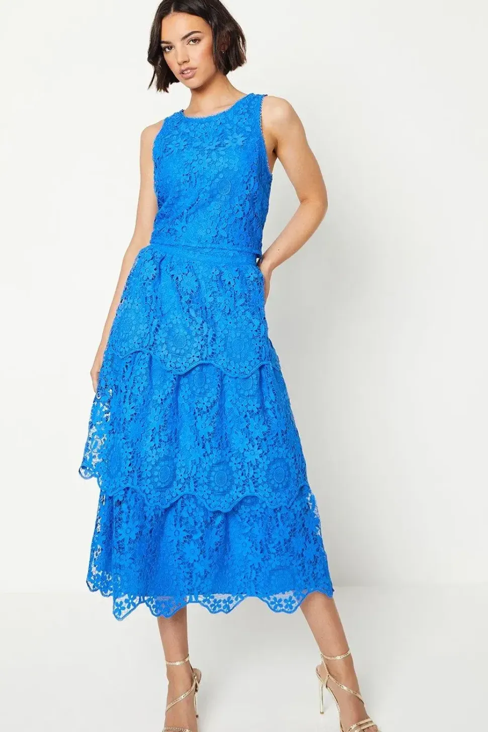 Scallop Lace Tiered Midi Skirt