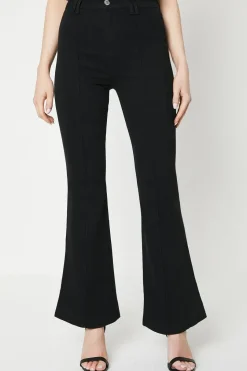Seam Detail Flare Jean