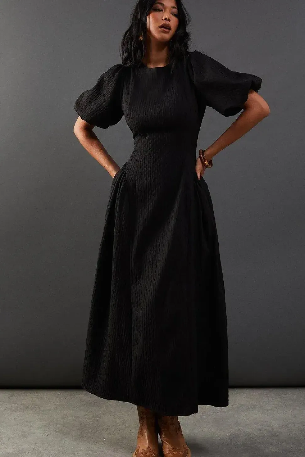 Seersucker Organza Godet Side Puff Sleeve Midi Dress