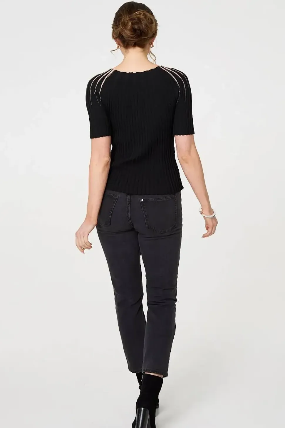 Sequin Embellished Short Sleeve Knit Top
