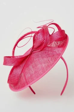 Side Facing Structured Fascinator