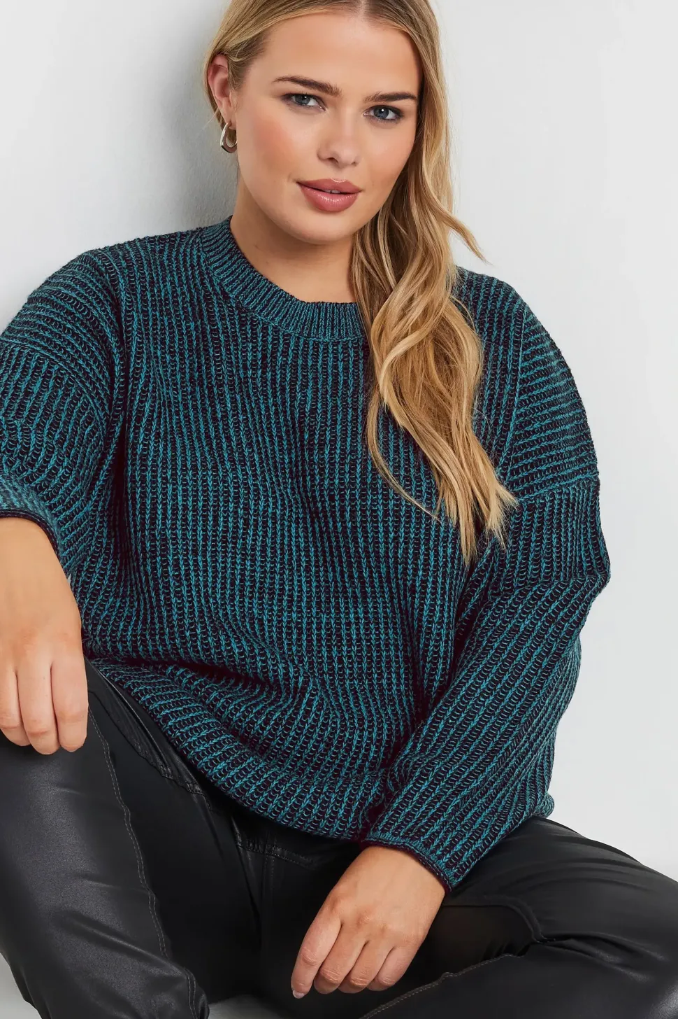Sleeved Knitted Jumper