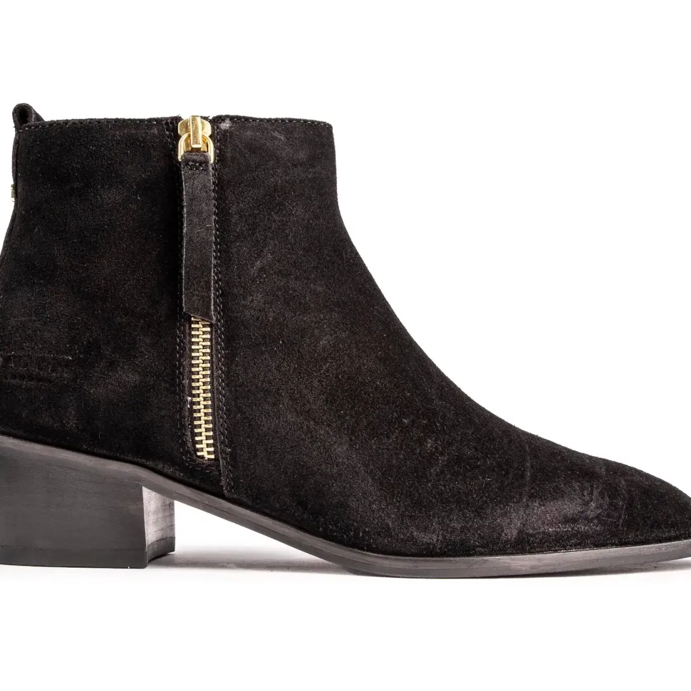 Sloanne Gardens Boots
