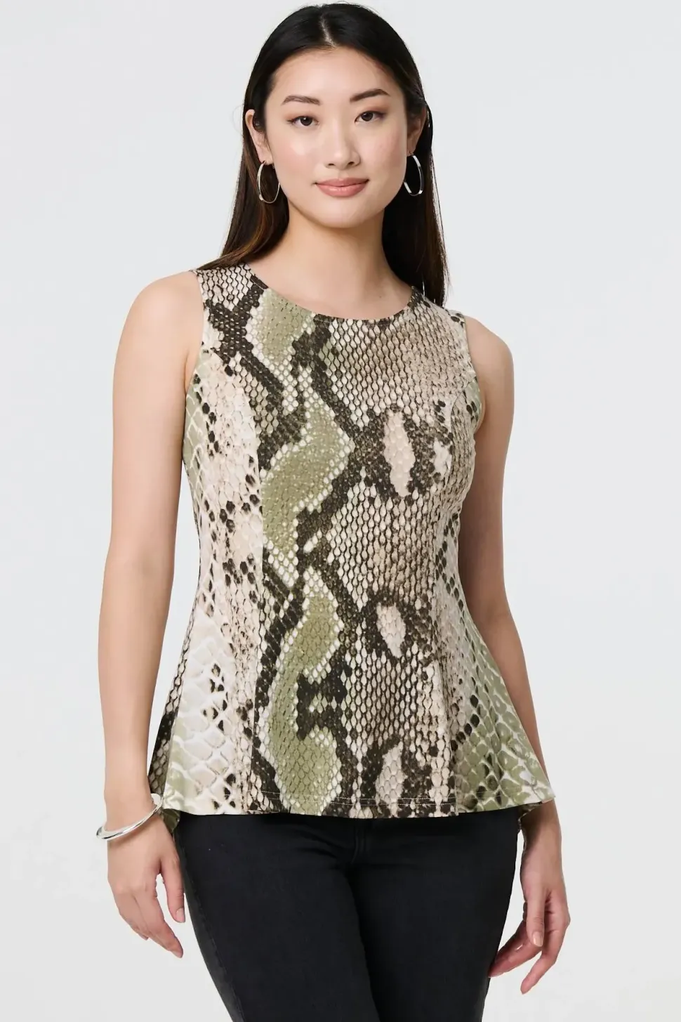 Snake Print Sleeveless Curve Hem Top