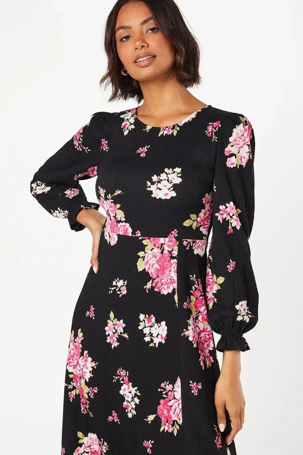 Spaced Floral Long Sleeve Midi Dress