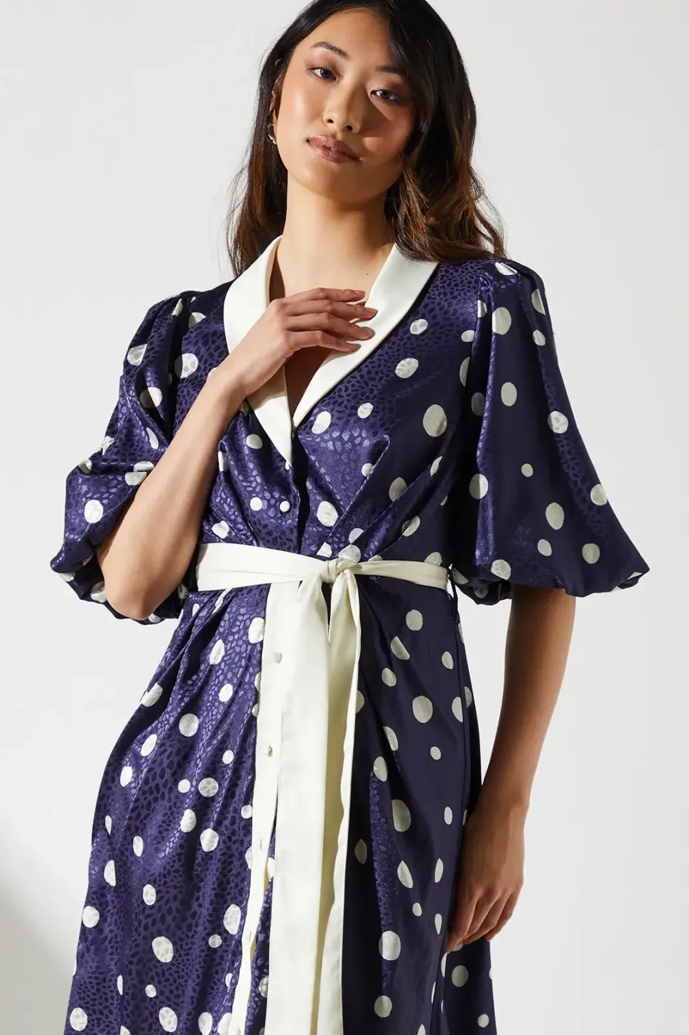 Spot Contrast Collar Dress