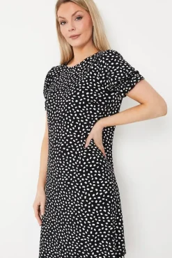 Spot Print Jersey Short Sleeve Shift Dress