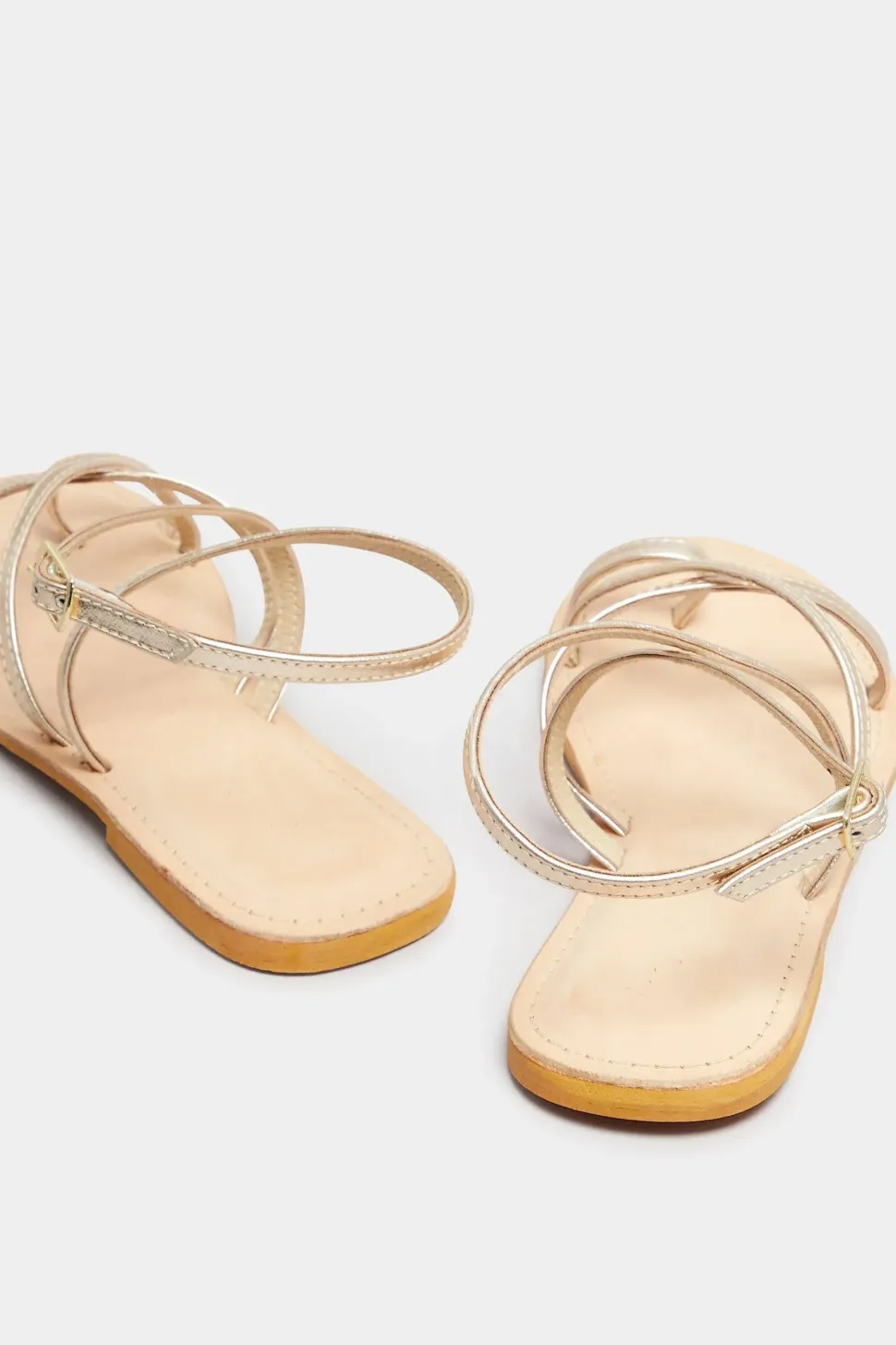 Standard Fit Cross Strap Leather Sandals