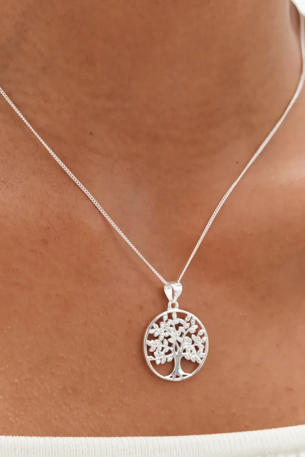 Sterling Silver 925 Silver Tree of Life Pendant Necklace