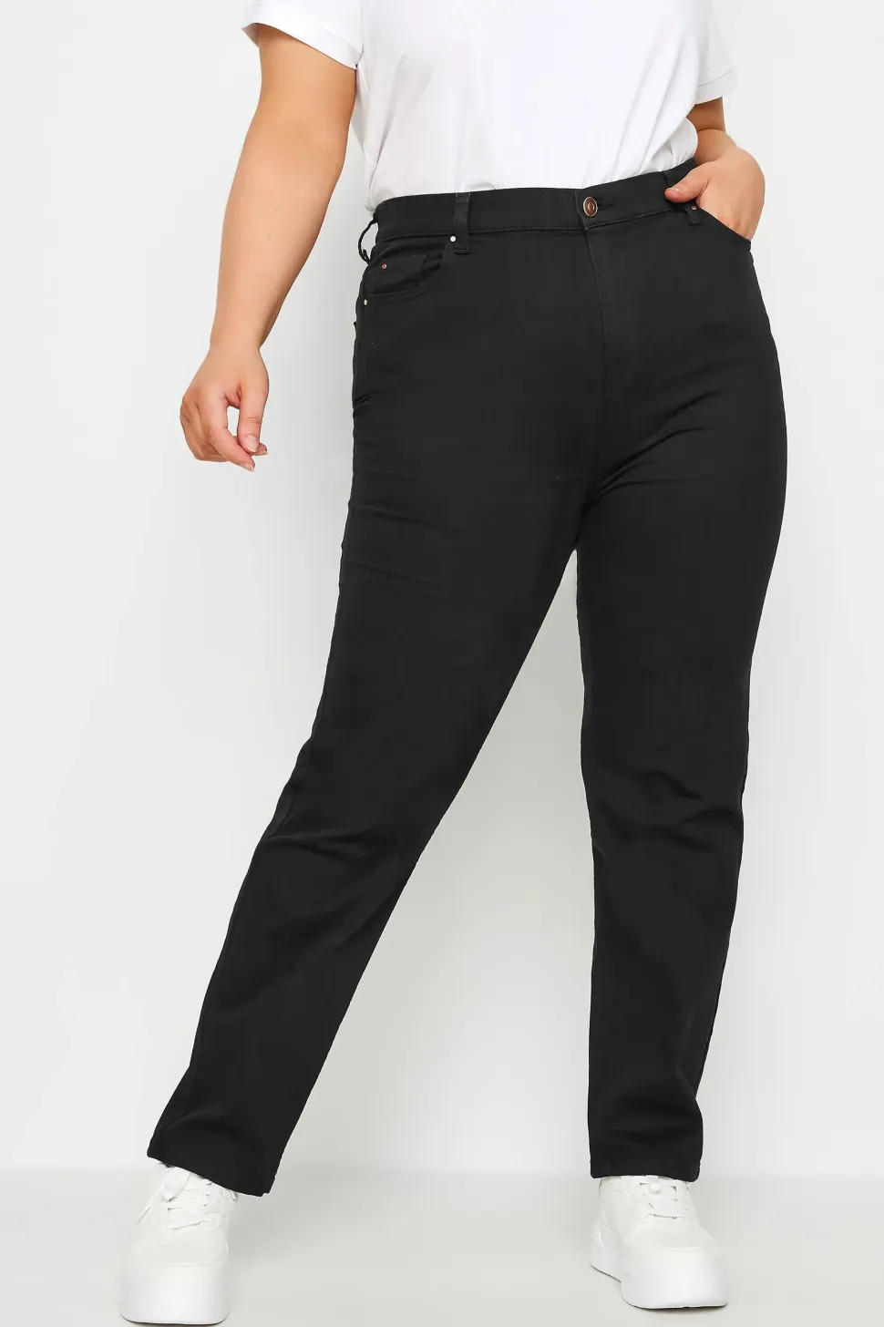 Straight Leg RUBY Jeans