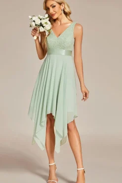 Stunning V Neck Lace & Chiffon Wedding Guest Dresses