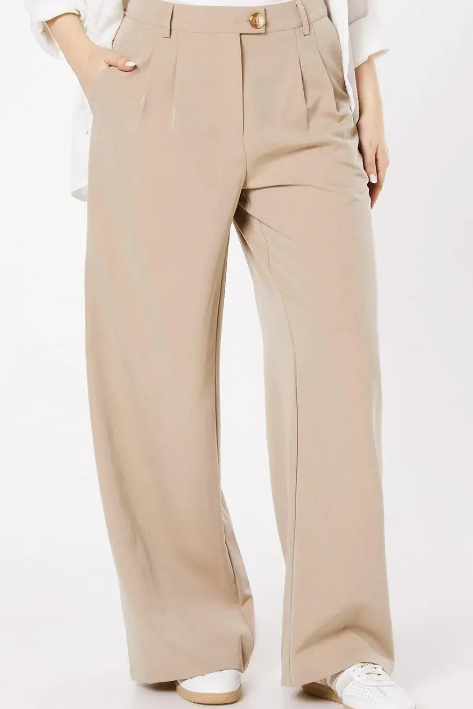 Tab Detail Wide Leg Trouser