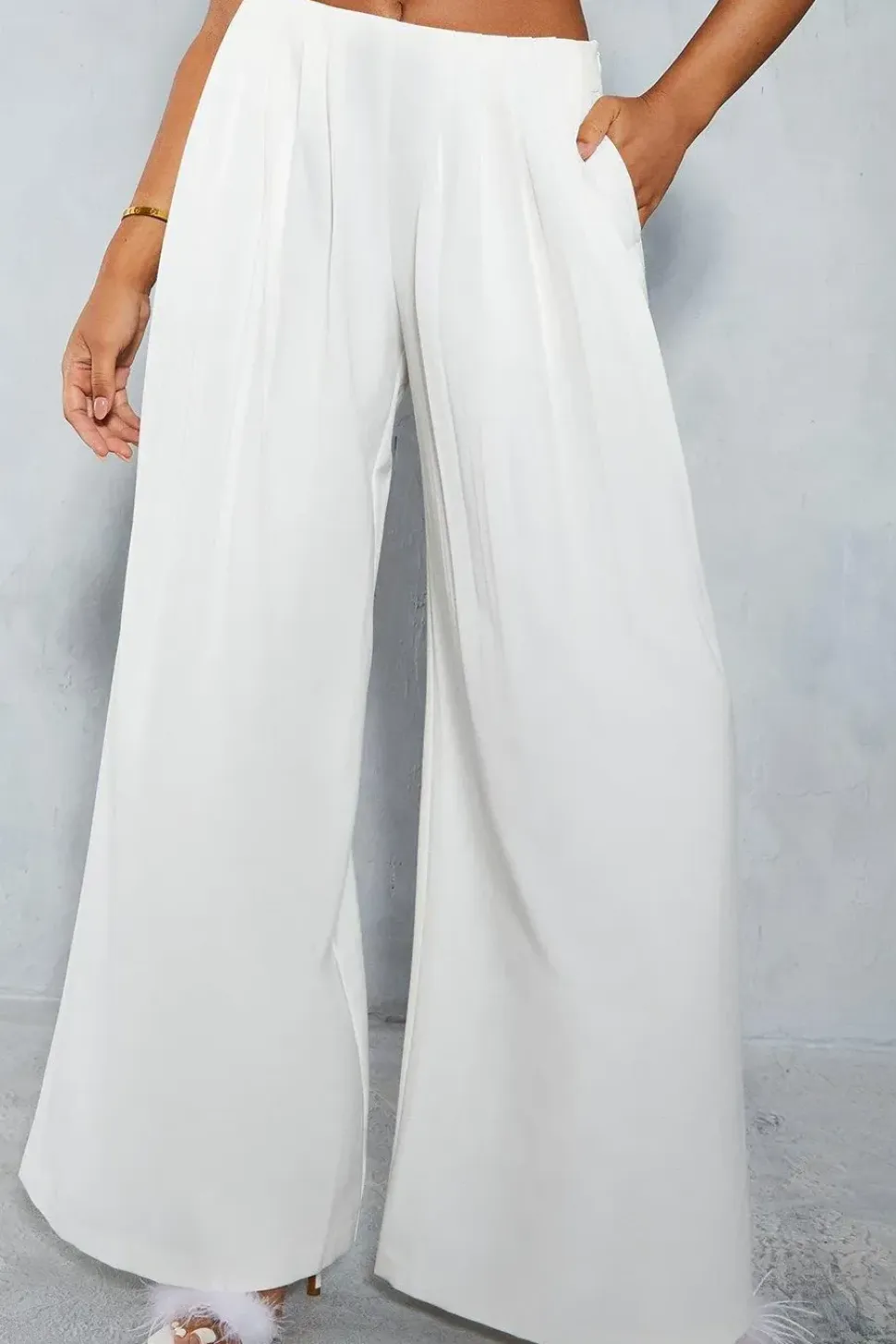 Tailored Oversized Pleat Detail Trousers