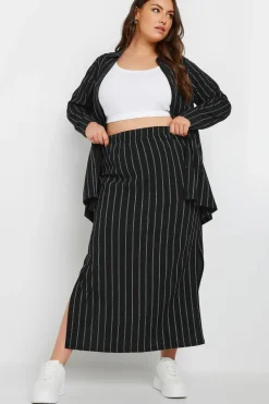 Textured Maxi Skirt