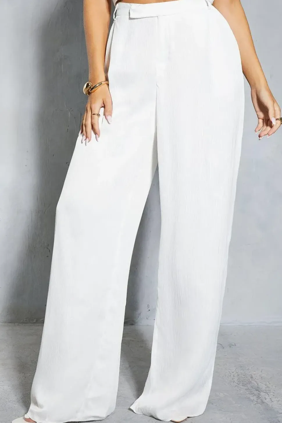 Textured Satin Dipped Waist Straight Leg Trouser