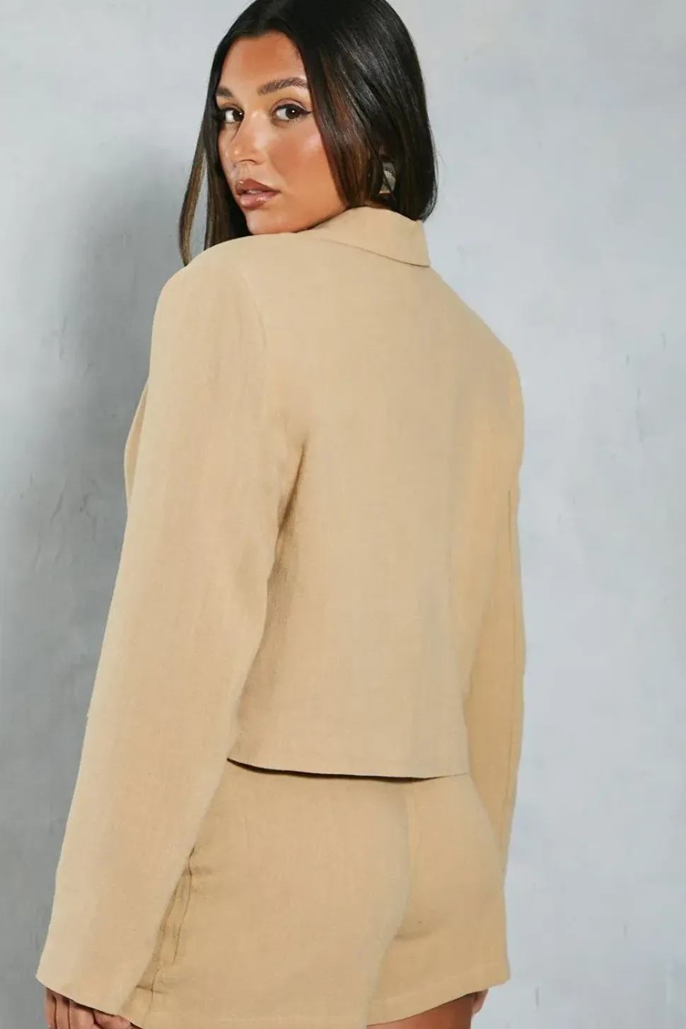 Textured Tailored Curved Hem Long Sleeve Blazer