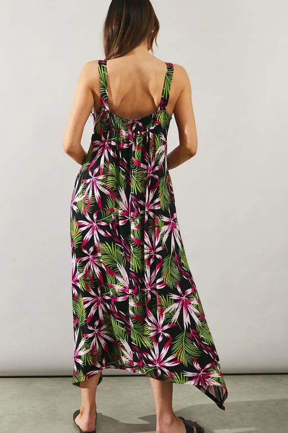 Tile Print Jersey Hanky Hem Maxi Dress