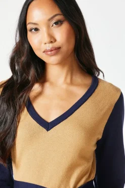 Tipped Belted Knitted Midi Dress