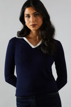 Tipped collared fine gauge knitted top