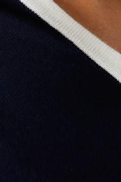Tipped collared fine gauge knitted top