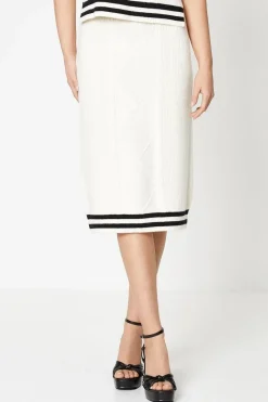 Tipped Edge Cable Knit Midi Skirt