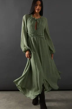 Tufted Dobby Chiffon Button Front Tie Neck Hanky Hem Midi