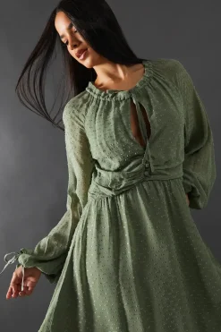 Tufted Dobby Chiffon Button Front Tie Neck Hanky Hem Midi