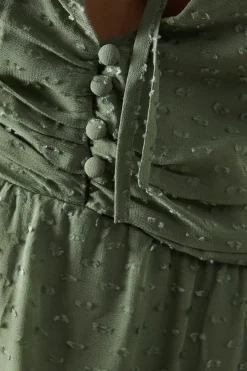 Tufted Dobby Chiffon Button Front Tie Neck Hanky Hem Midi
