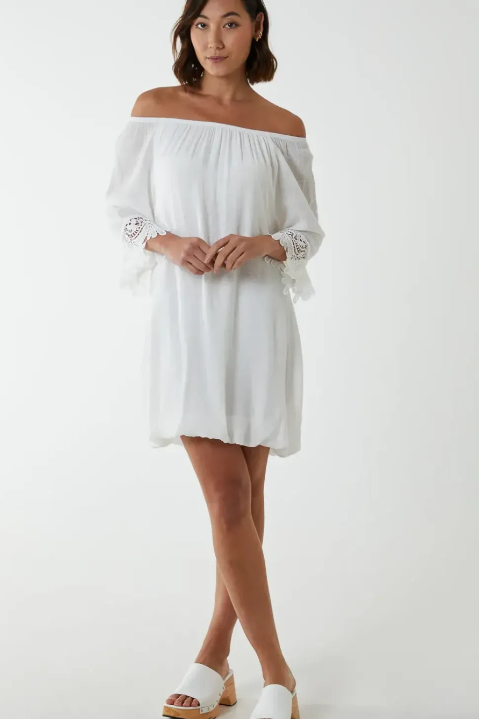Tunic Puffball With Crochet Lace