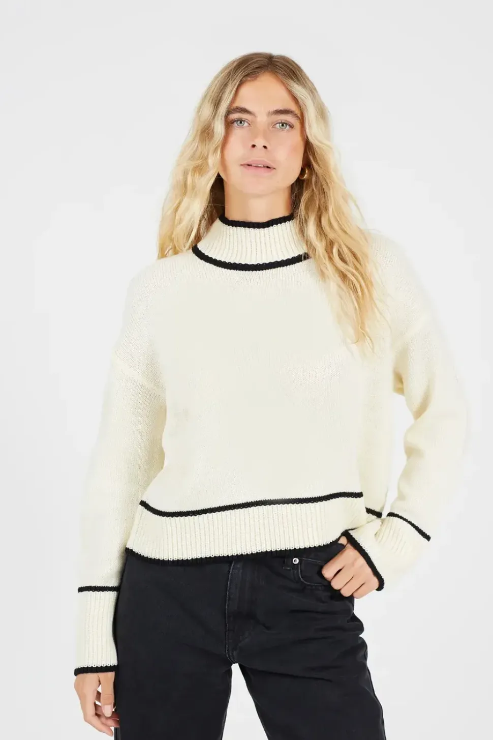 Turtleneck Knitted Jumper with Contrast Trim