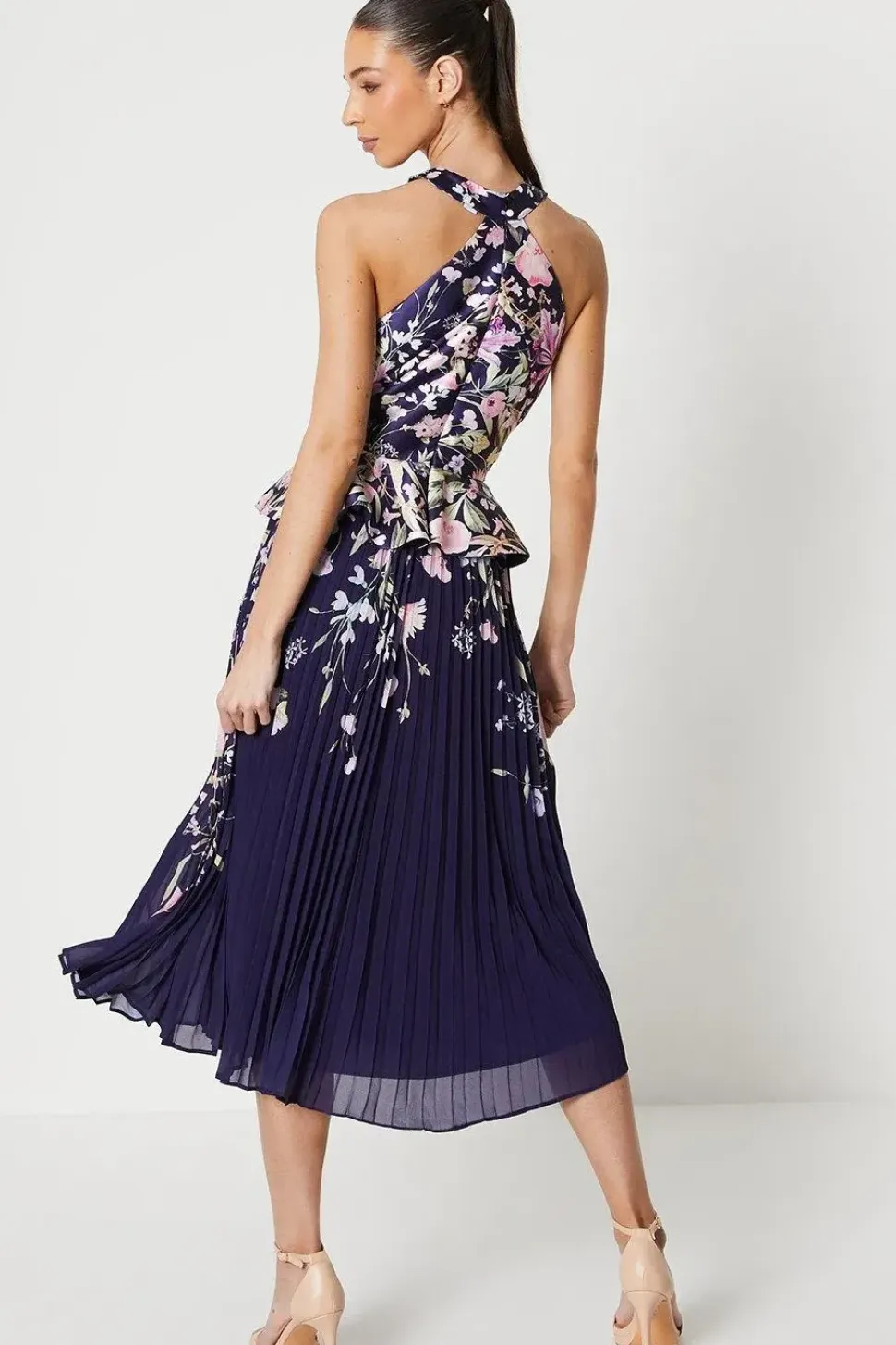 Twill Twist Halter Neckline Pleated Midi Dress