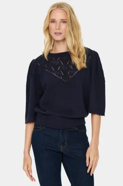 Uta Half Sleeve Round Neck Pullover-