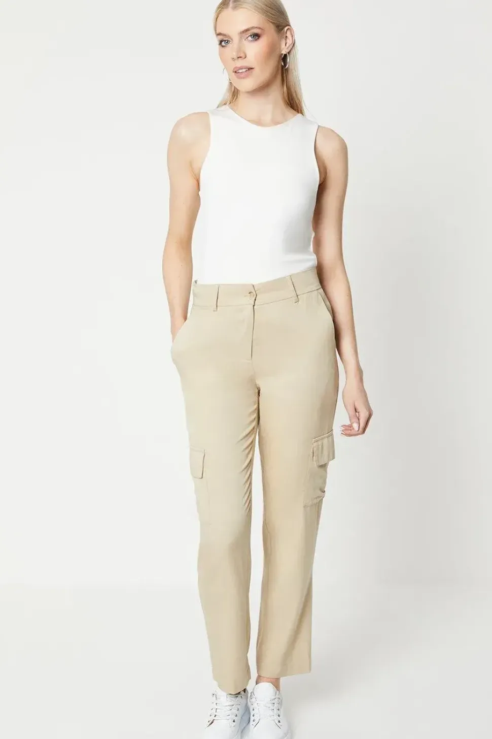 Utility Cargo Pocket Tapered Leg Trouser