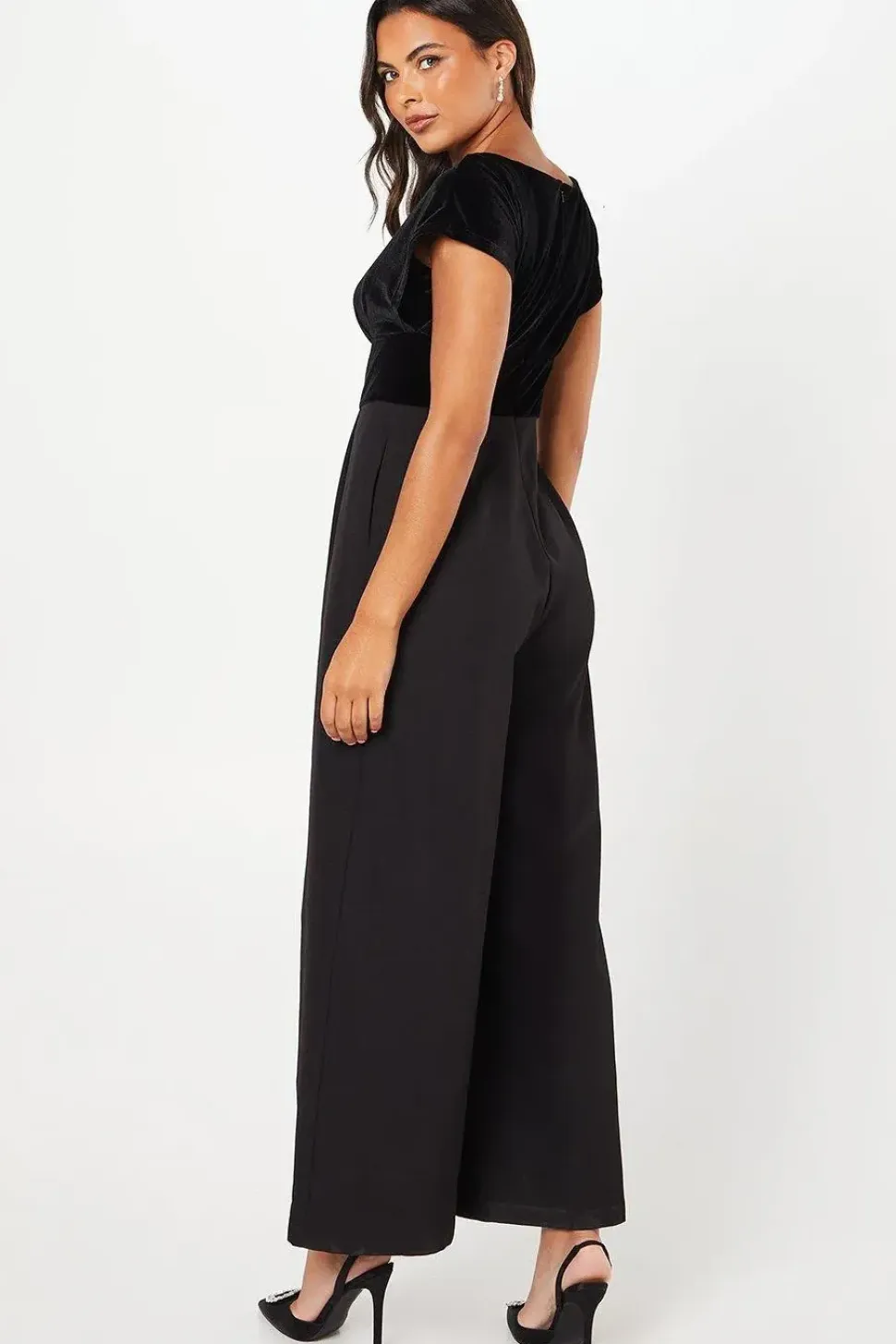 Velvet Bodice Pleat Detail Jumpsuit
