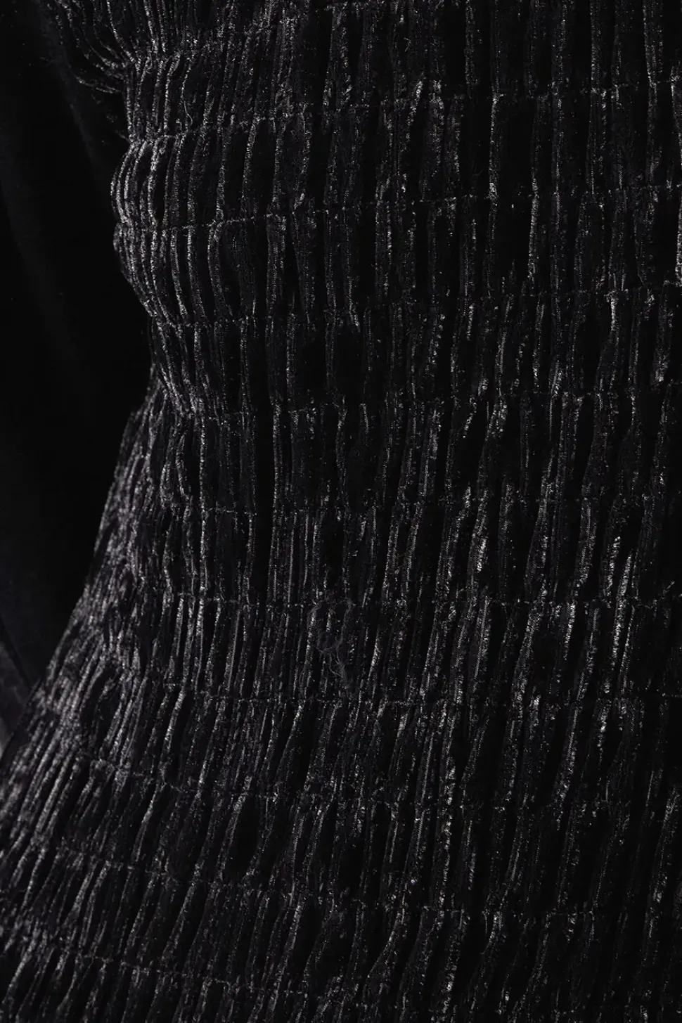Velvet Ruched Body Puff Sleeve Midi Dress