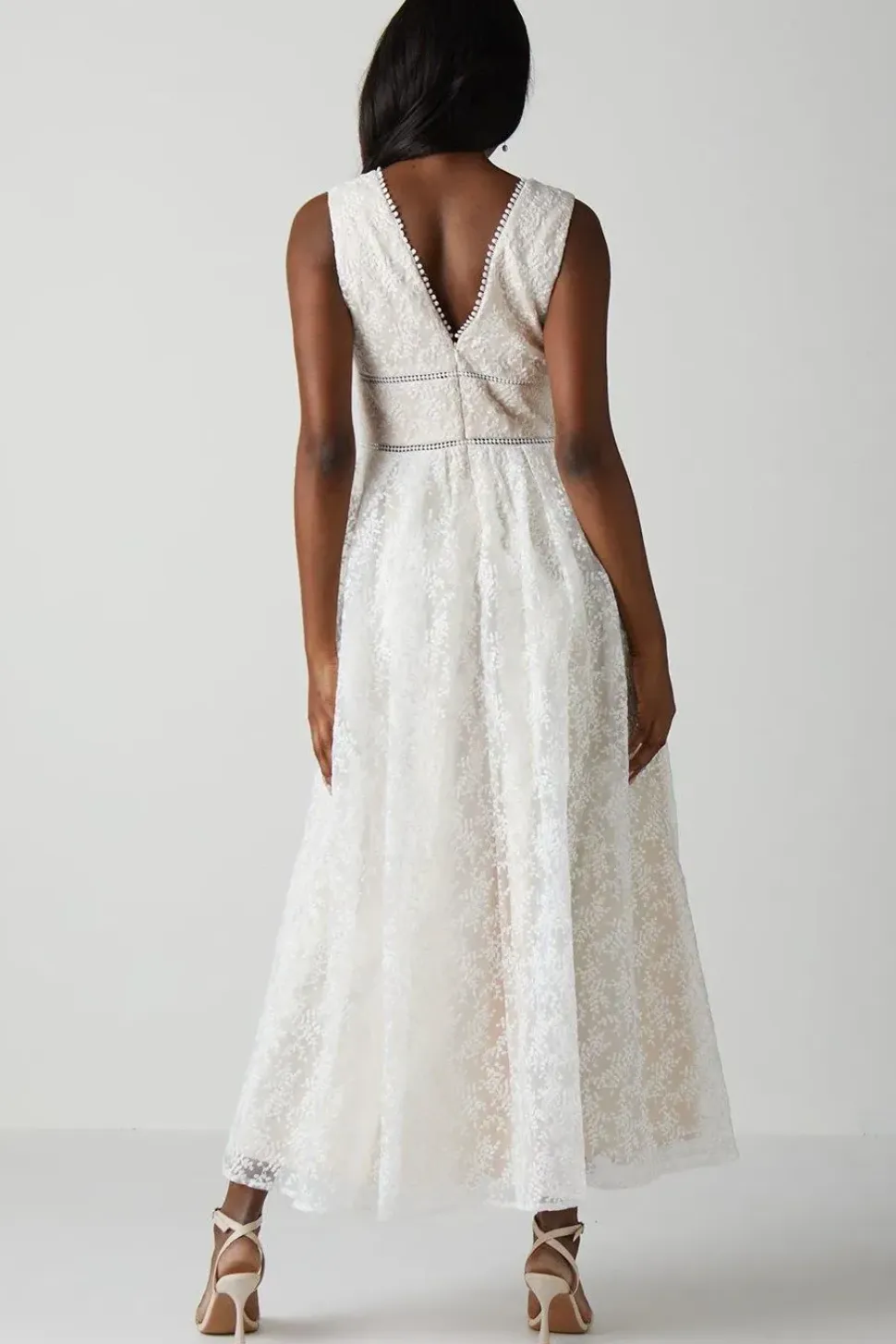 V Neck Full Skirted Embroidered Wedding Dress