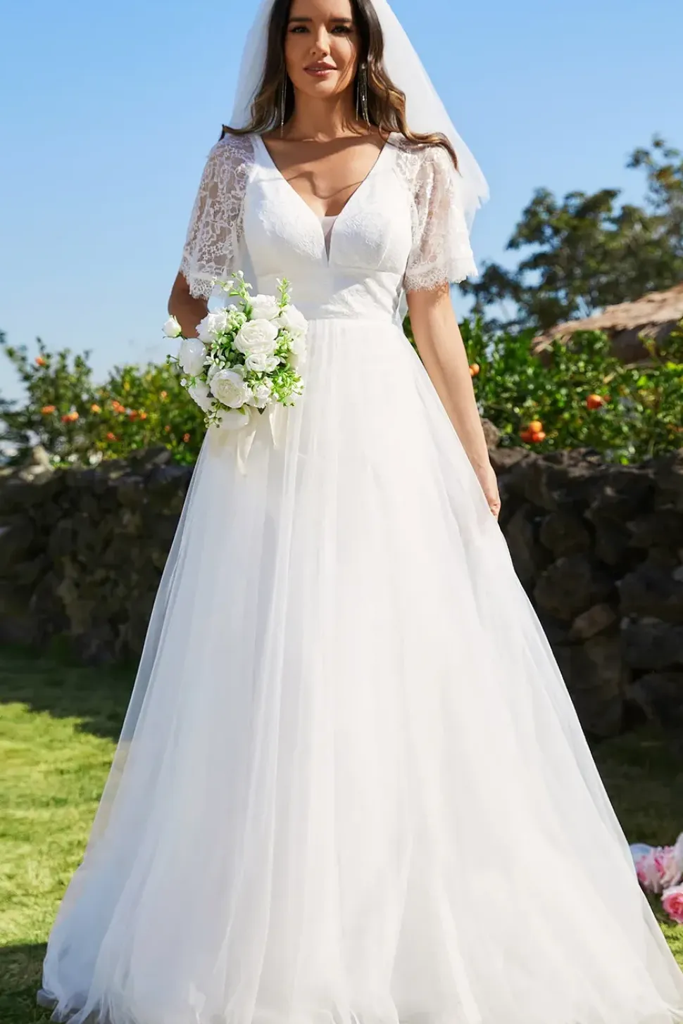 V-Neck Lace Tulle Wedding Dresses with Ruffled Sleeves