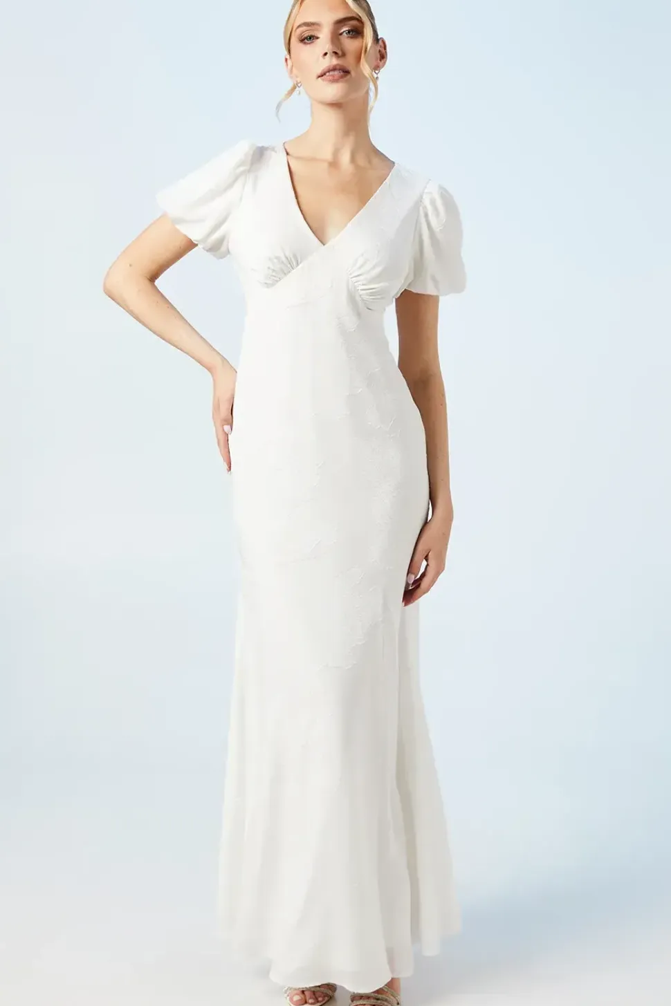 V Neck Puff Sleeve Satin Jacquard Wedding Dress