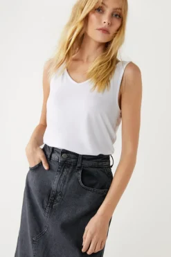 V Neck Vest